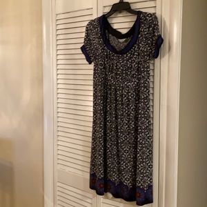 Women’s Below the Knee Dress